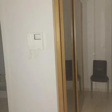 Apartamento Voor 4 Personen Met Zwembad Aan Zee Bredene