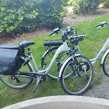 Voor 4 Personen Met Zwembad Aan Zee *