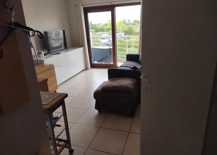 Voor 4 Personen Met Zwembad Aan Zee *