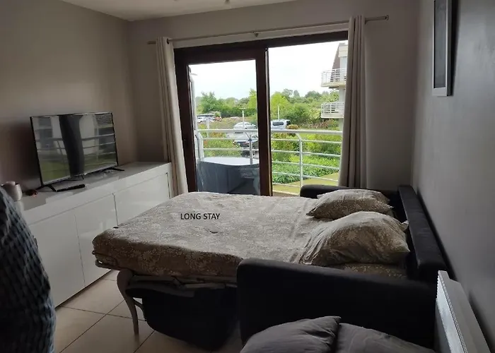 Voor 4 Personen Met Zwembad Aan Zee * Bredene